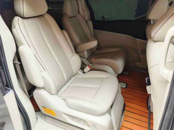 [济南·鲁A] 二手别克别克GL82020款 陆上公务舱 652T 尊贵型福祉版