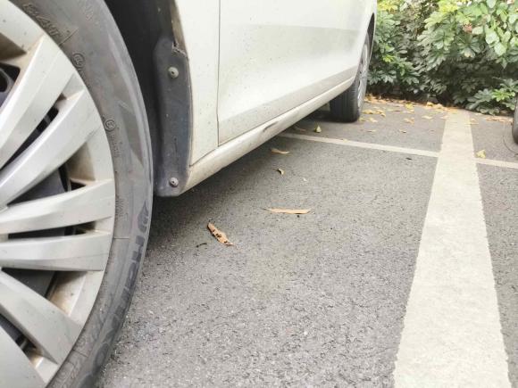 [佛山·川A] 二手大众桑塔纳2016款 1.6L 自动风尚版