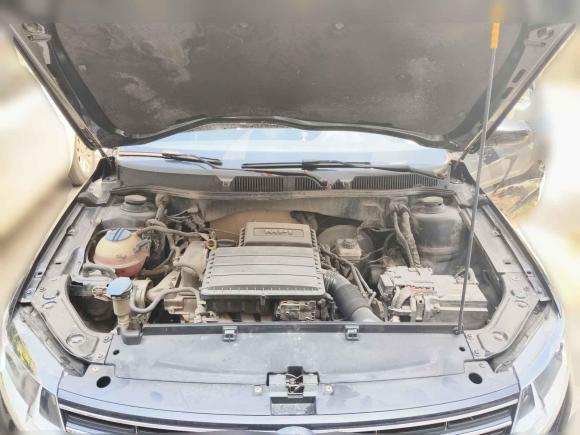 [南昌·赣A] 二手大众朗逸2015款 1.6L 自动舒适版