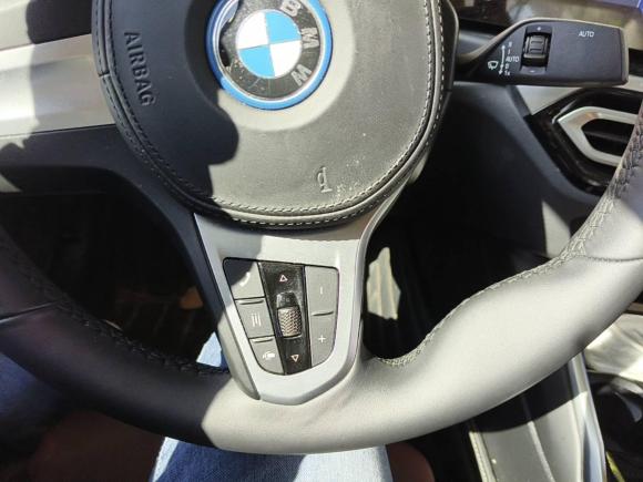 [苏州·苏E] 二手宝马宝马i32022款 eDrive 35 L