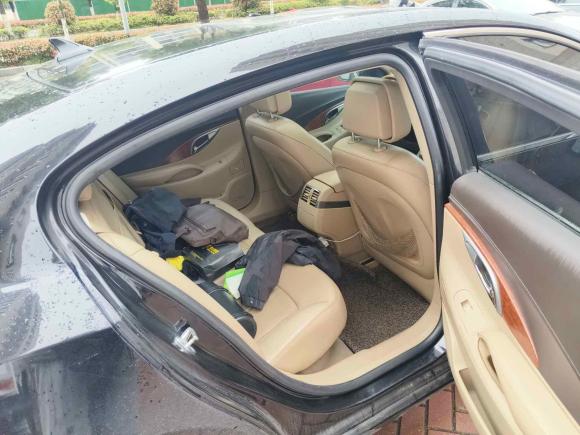 [宁波·浙B] 二手别克君越2010款 2.4L豪华版