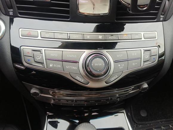 [常州·苏D] 二手英菲尼迪英菲尼迪Q702017款 Q70L 2.5L 精英版