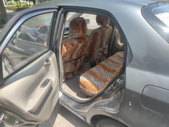 [上海·赣K] 二手理念理念S12011款 1.3L 自动舒适版