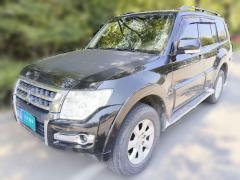 [西安·陕A] 三菱帕杰罗2016款 3.0L 自动标准版 国IV