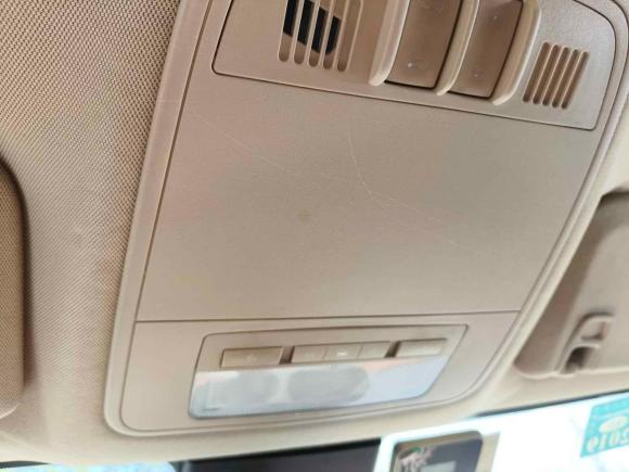 [深圳·粤B] 二手别克君越2012款 2.4L SIDI雅致版