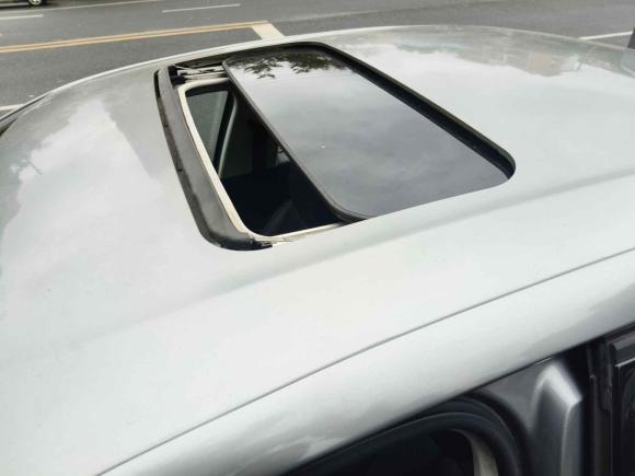 [常州·苏L] 二手标致标致3082016款 1.6L 自动豪华版