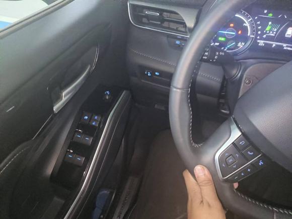 [宁波·浙B] 二手丰田皇冠陆放2022款 2.5L HEV四驱豪华版