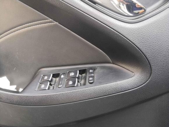 [成都·川A] 二手东风风光风光5802017款 1.8L 手动舒适型