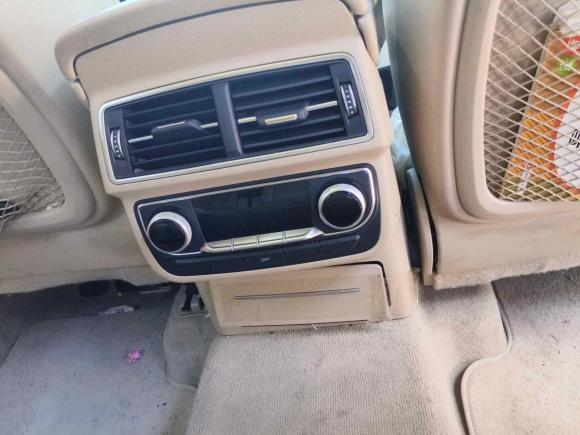 [深圳·粤B] 二手奥迪奥迪Q72016款 40 TFSI S line运动型