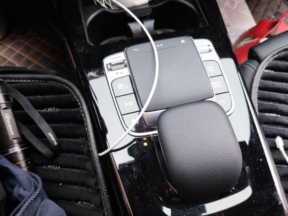 [上海·沪C] 二手奔驰奔驰A级2019款 A 200 动感型