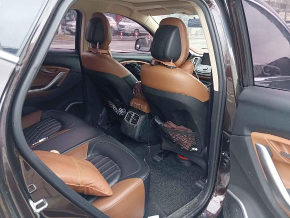 [南京·苏A] 二手东南东南DX72018款 1.5T 自动荣耀版