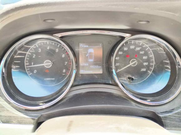 [武汉·鄂K] 二手宝骏宝骏7302016款 1.5T 手动舒适型 7座