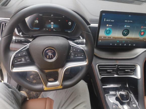 [武汉·鄂A] 二手比亚迪宋PLUS2020款 1.5T 自动尊贵型