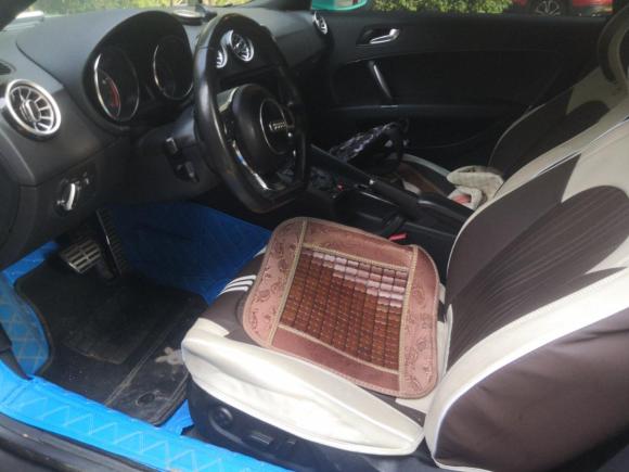 [济南·鲁A] 二手奥迪奥迪TT2011款 TT Roadster 2.0TFSI quattro