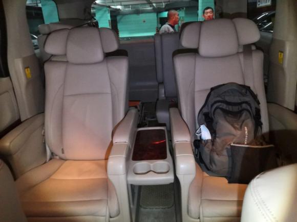 [上海·沪L] 二手丰田埃尔法2011款 2.4L 豪华版