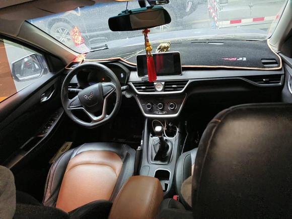 [佛山·粤E] 二手五菱汽车五菱宏光S32018款 1.5L 手动舒适型 国V