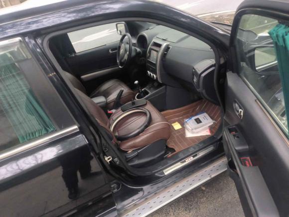 [杭州·浙A] 二手东风风度东风风度MX62015款 2.0L 手动两驱领航版