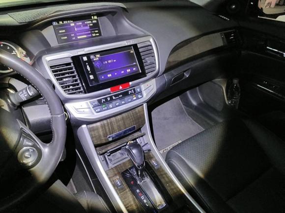 [上海·浙B] 二手本田雅阁2015款 2.4L EX 豪华版