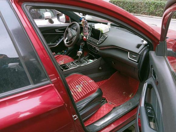 [合肥·皖A] 二手一汽森雅R92018款 1.2T 手动豪华智尚型