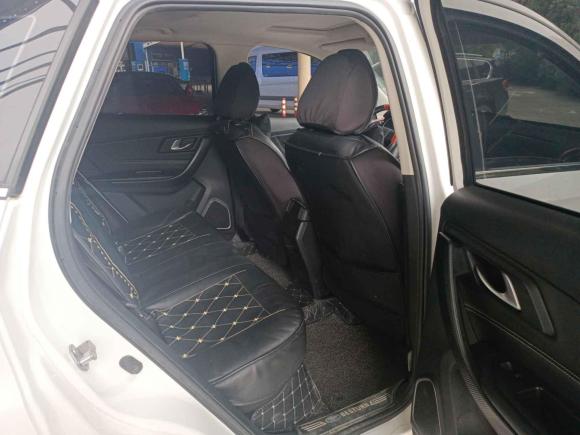 [苏州·闽D] 二手奔腾奔腾X402017款 1.6L 自动豪华型