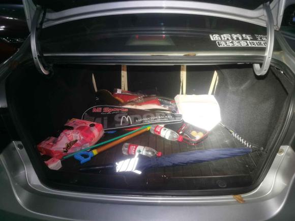 [武汉·鄂A] 二手荣威荣威3502013款 350S 1.5L 自动迅达版