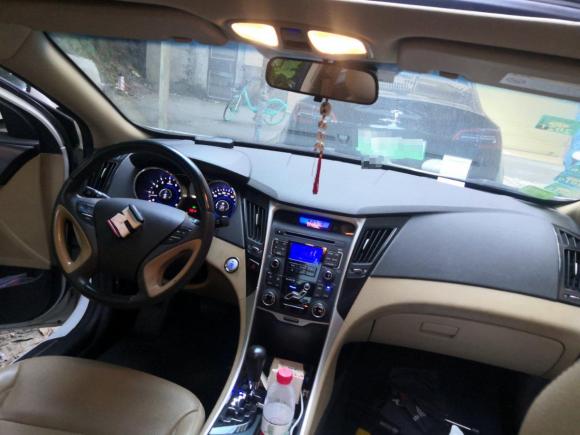 [广州·粤A] 二手现代索纳塔2011款 2.0L 自动豪华版