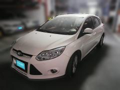 [成都·川A] 福特福克斯2012款 两厢 1.6L 自动风尚型