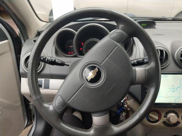 [上海·赣G] 二手雪佛兰乐风2010款 1.6AT格调版