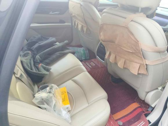 [常州·苏E] 二手凯迪拉克凯迪拉克CT62016款 28T 时尚型