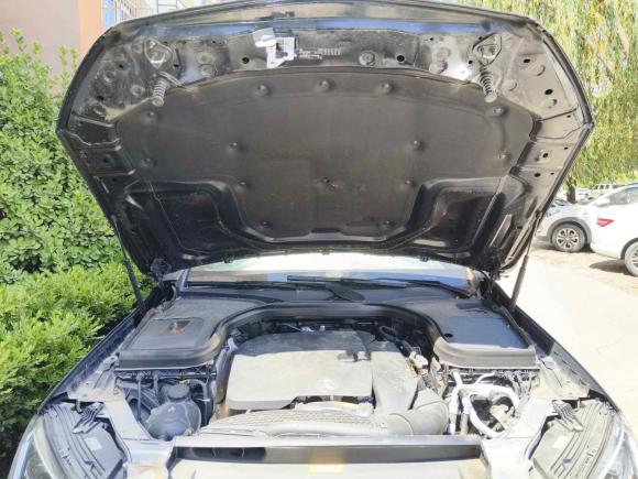 [北京·京A] 二手奔驰奔驰GLC2022款 改款 GLC 260 L 4MATIC 豪华型