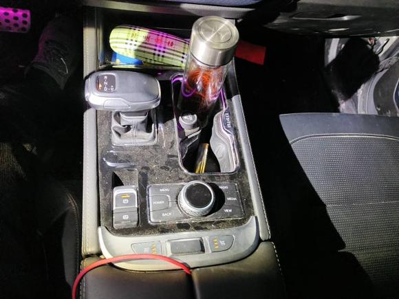 [芜湖·皖B] 二手北京北京BJ402022款 2.0T 自动四驱环塔冠军版