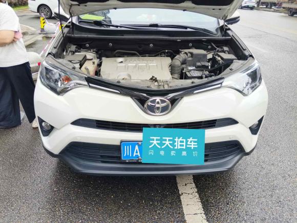 [成都·川A] 二手丰田RAV4荣放2016款 2.0L CVT两驱风尚版 国V