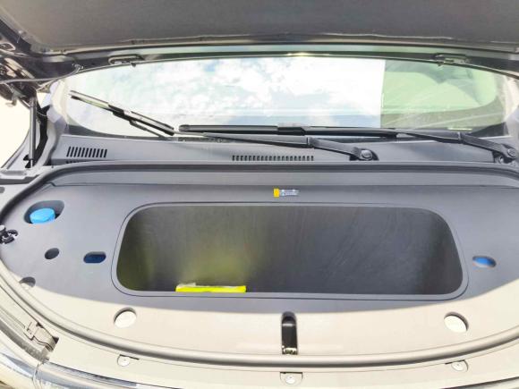 [温州·粤A] 二手合创汽车合创V092023款 尊荣版 620