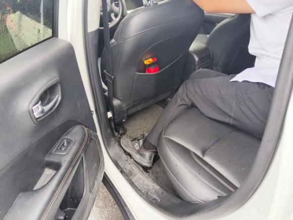 [义乌·浙G] 二手Jeep指南者2017款 200T 自动家享版