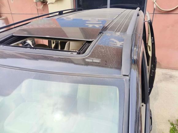 [武汉·鄂A] 二手奔驰唯雅诺2010款 2.5L 豪华版