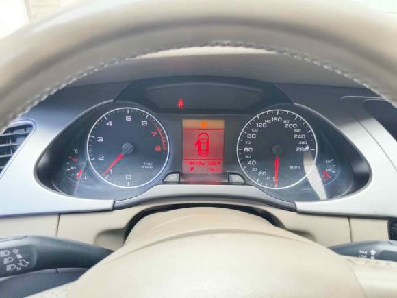 [义乌·浙G] 二手奥迪奥迪A4L2010款 2.0 TFSI 标准型