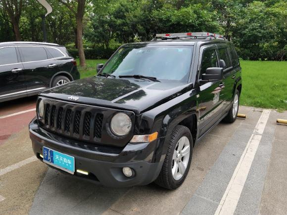 [上海·沪A] 二手Jeep自由客2012款 2.4 豪华版