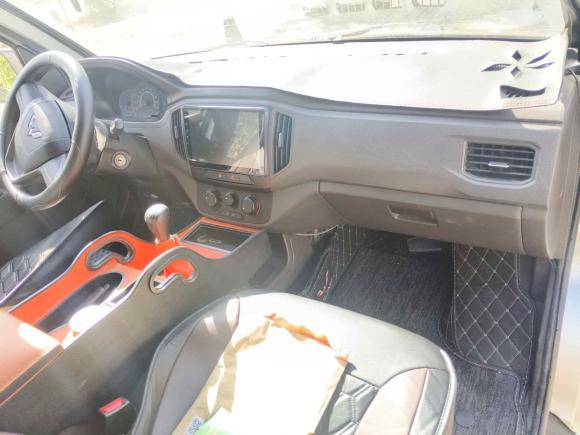 [青岛·蒙G] 二手五菱汽车五菱荣光新卡2019款 1.5L双排国VI L3C