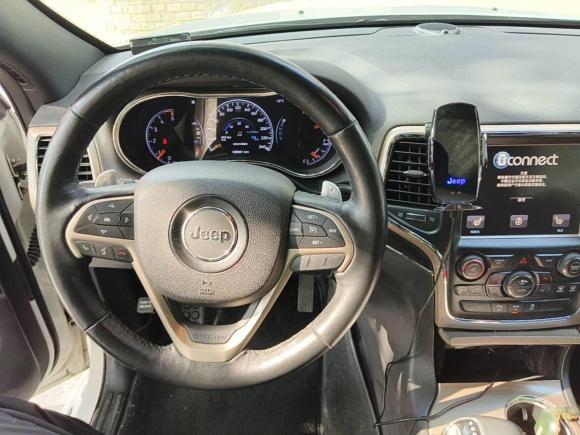 [嘉兴·沪B] 二手Jeep大切诺基2015款 3.0TD 柴油 舒享导航版