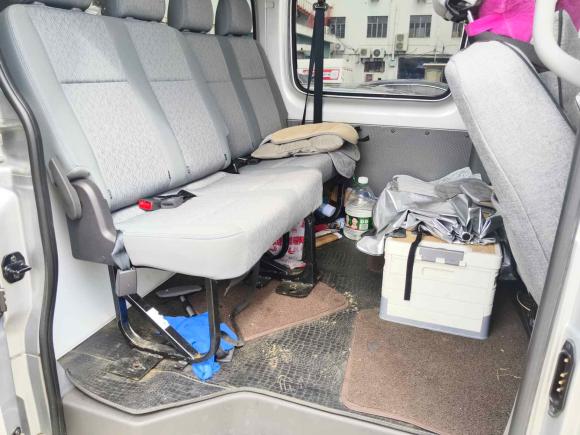 [宁波·浙B] 二手福田图雅诺2021款 2.0T手动通途长轴中顶5/6/7座4F20TC3