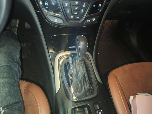 [上海·沪K] 二手别克君威2015款 1.6T 精英技术型