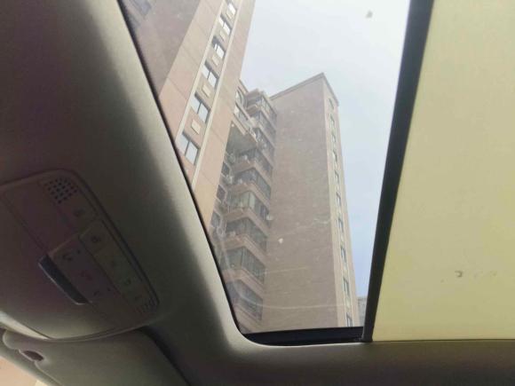 [北京·京H] 二手奔驰奔驰C级2015款 改款 C 200 L 运动型