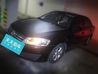 大众朗逸2013款改款经典1.6L手动风尚版