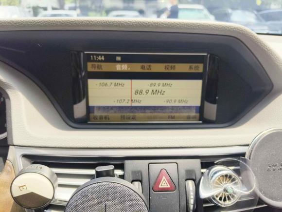 [上海·沪B] 二手奔驰奔驰E级2010款 E 200 CGI 优雅型