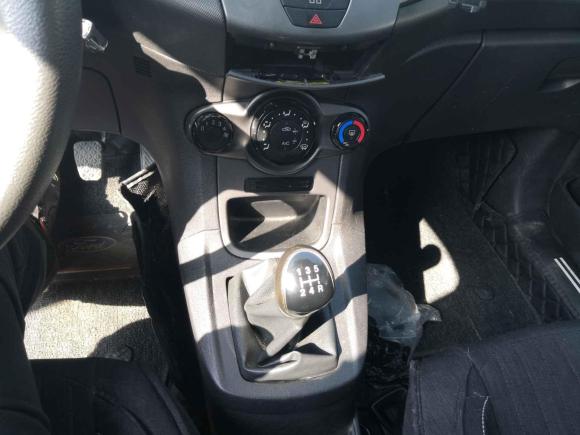 [成都·川K] 二手福特嘉年华2013款 三厢 1.5L 手动风尚型