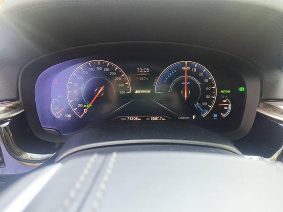 [南京·苏A] 二手宝马宝马5系新能源2019款 改款 530Le 豪华套装