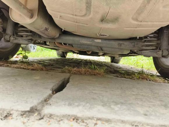 [成都·川A] 二手雪铁龙世嘉2016款 经典 三厢 1.6L 自动品尚型