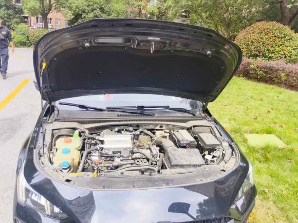 [杭州·赣E] 二手广汽传祺影豹2021款 270T DCT J15版