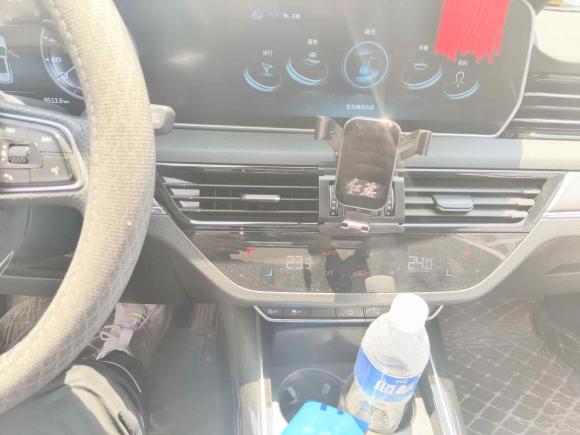 [青岛·鲁U] 二手红旗红旗HS52022款 2.0T 智联旗享版