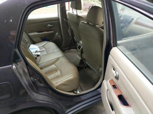 [苏州·苏E] 二手日产颐达2008款 1.6L 自动智能型